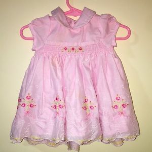 Pink Flower Dress 🌺 Newborn to 3-6 months.